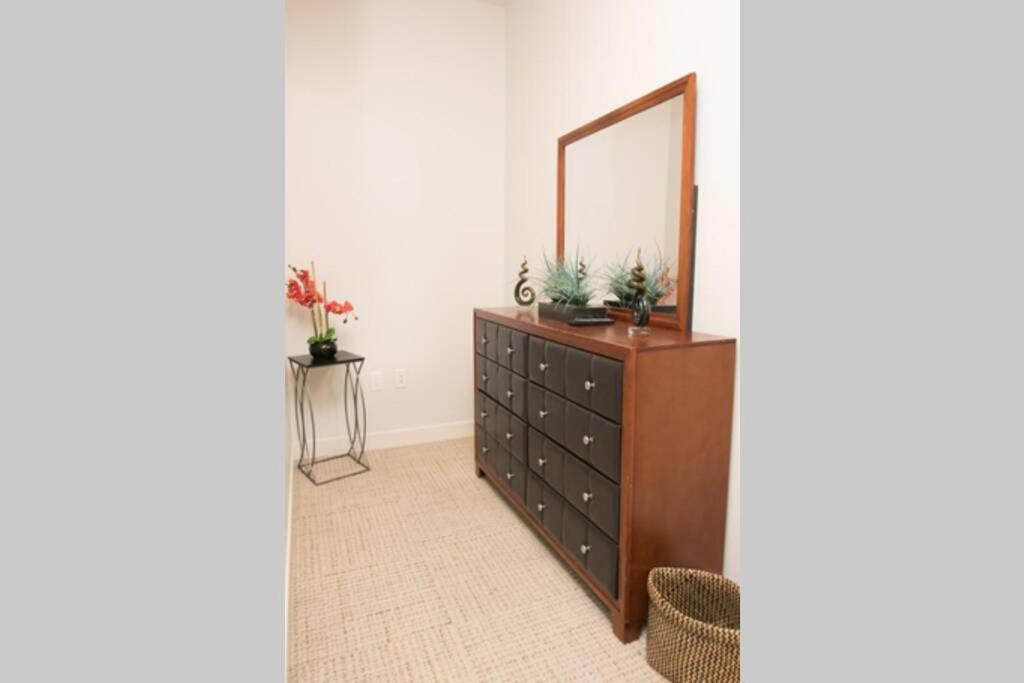 Brand New 1Br 1Ba By Rittenhouse, Doorman W/D!!! Philadelphia Kültér fotó